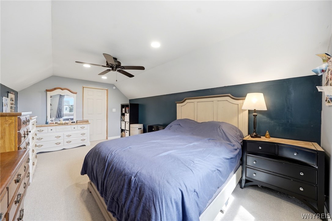 910 Girdle Road East Aurora, NY 14052 - Photo 27 of 39