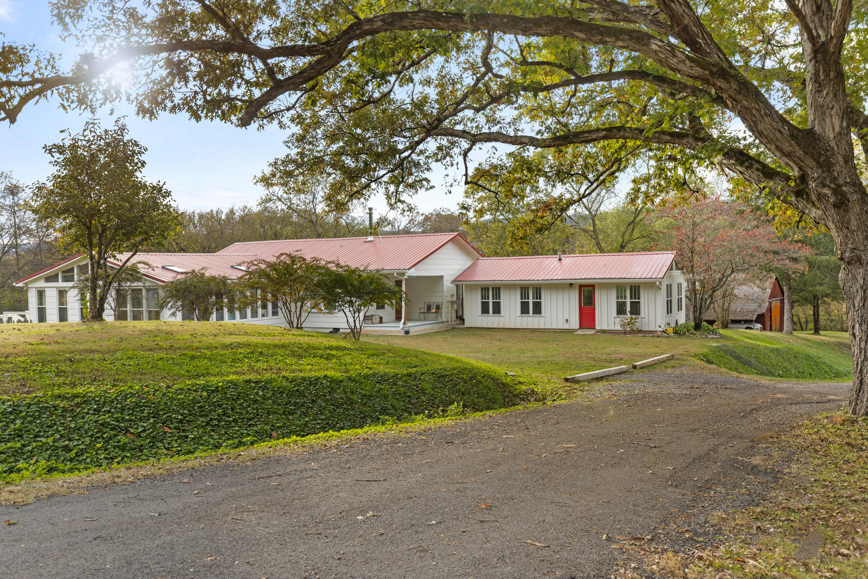 49 Hart Of Pine Road Dunlap, TN 37327 - Photo 84 of 126 AUTUMN VIEW