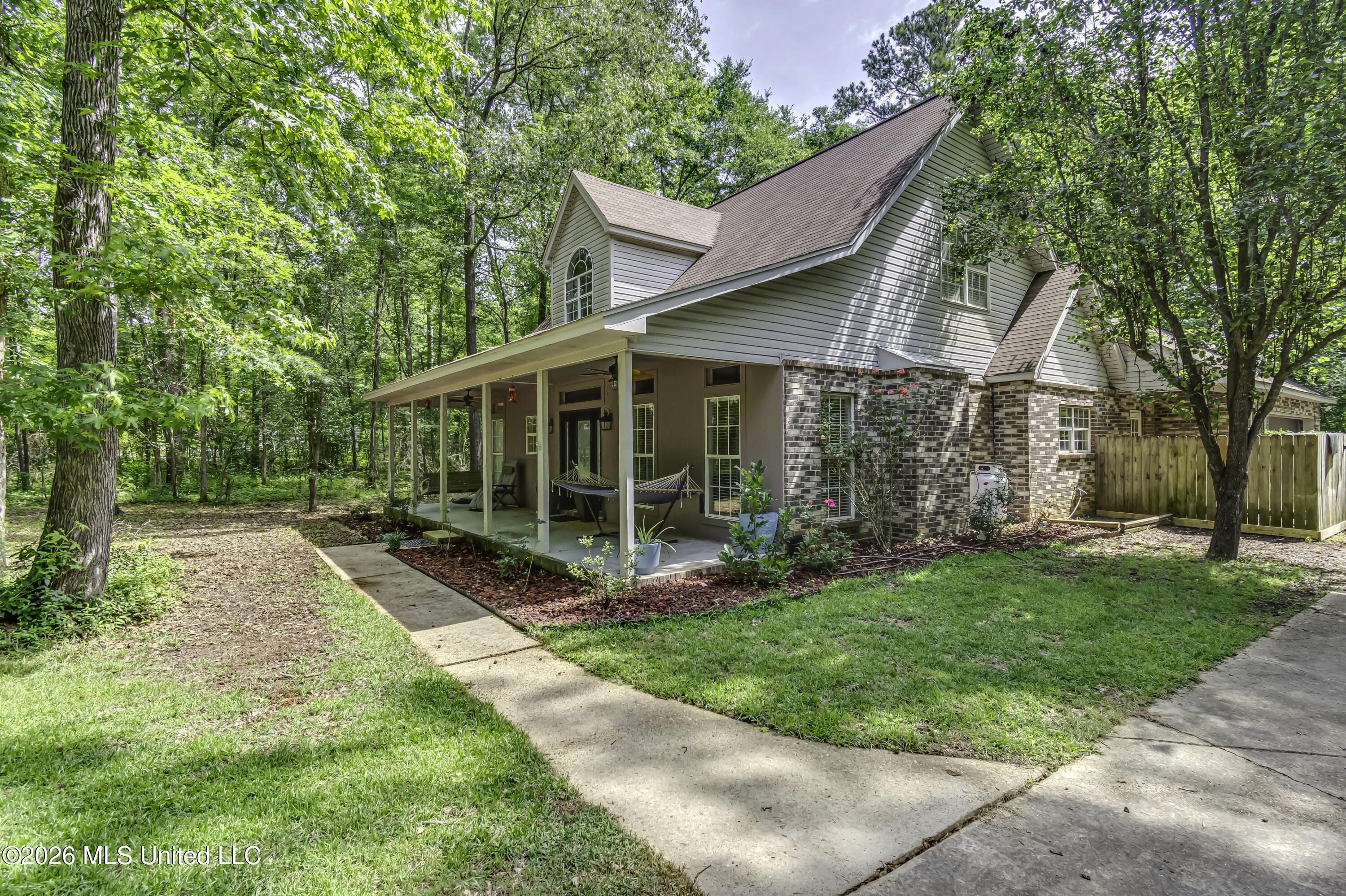 279 Fox Run Rd--4