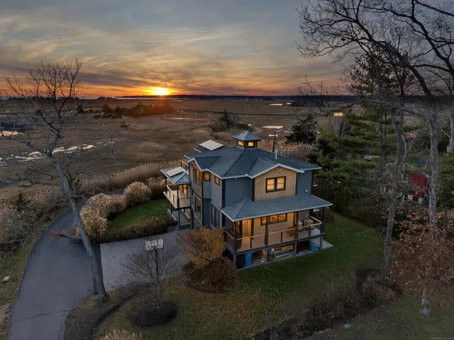 $1,595,000 | 28 Riverside Lane, Madison, CT 06443