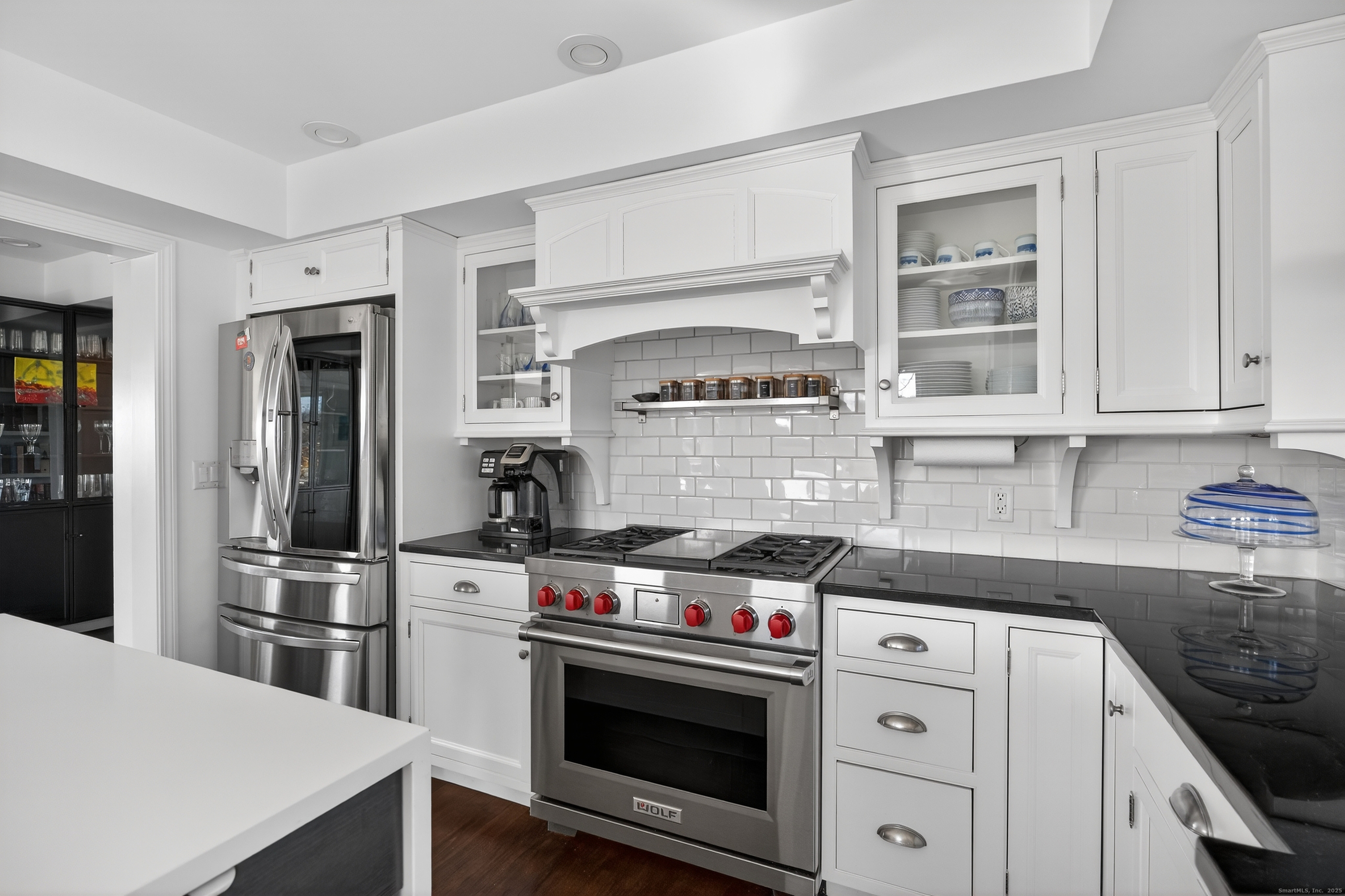 28 Riverside Lane Madison, CT 06443 - Photo 13 of 40