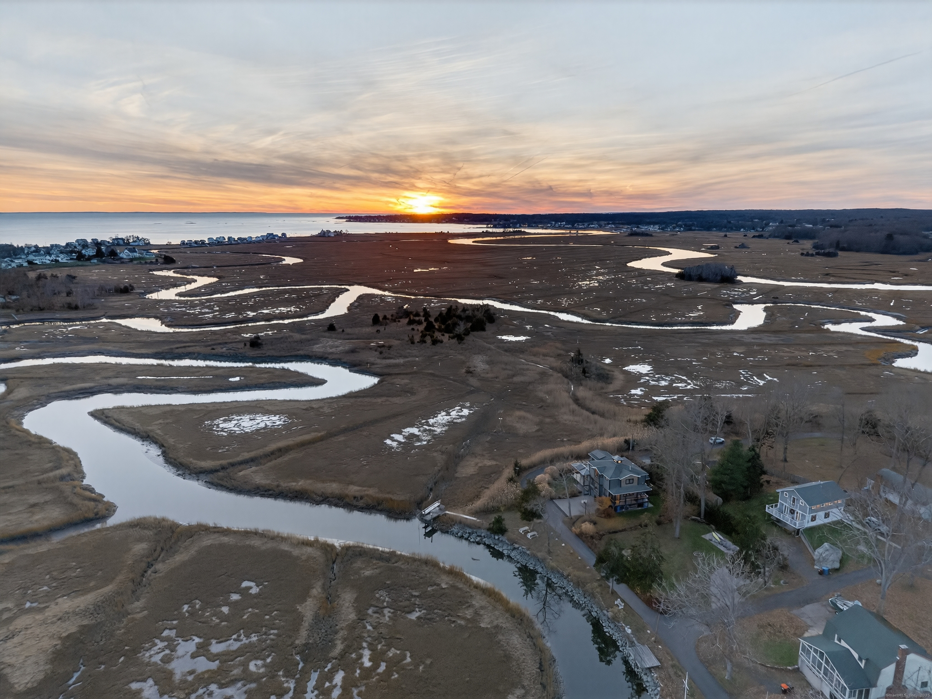 28 Riverside Lane Madison, CT 06443 - Photo 34 of 40