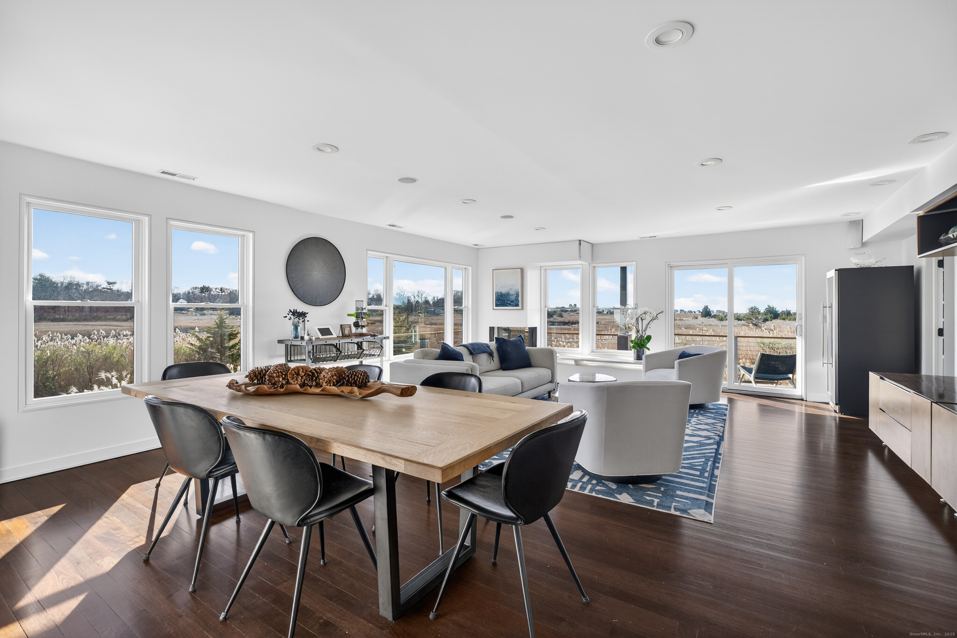 28 Riverside Lane Madison, CT 06443 - Photo 10 of 40