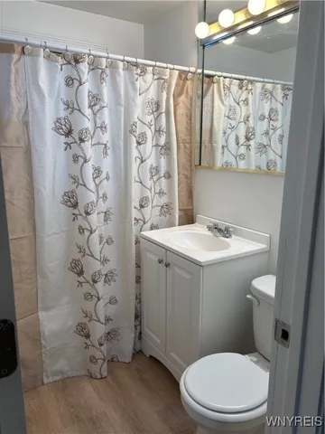 $1,850 | 124 Carmen Road, Amherst, NY 14226