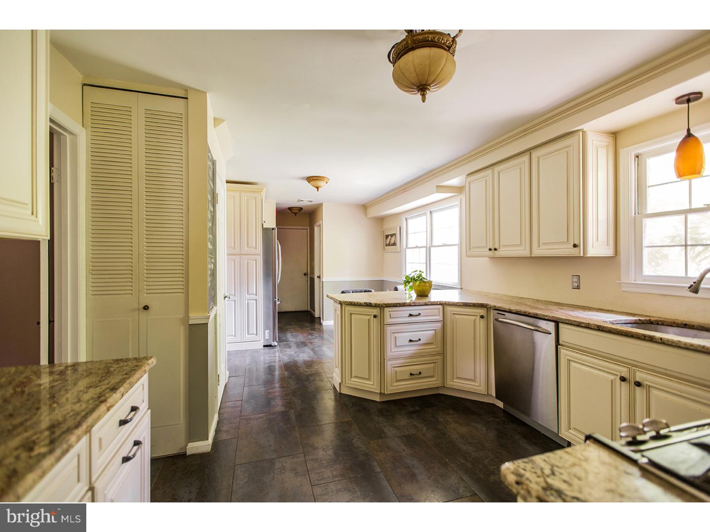 6168 Yorkshire Road New Hope, PA 18938 - Photo 11 of 24