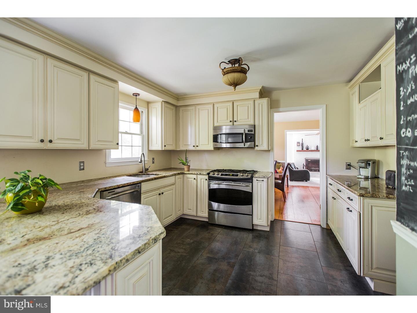 6168 Yorkshire Road New Hope, PA 18938 - Photo 12 of 24