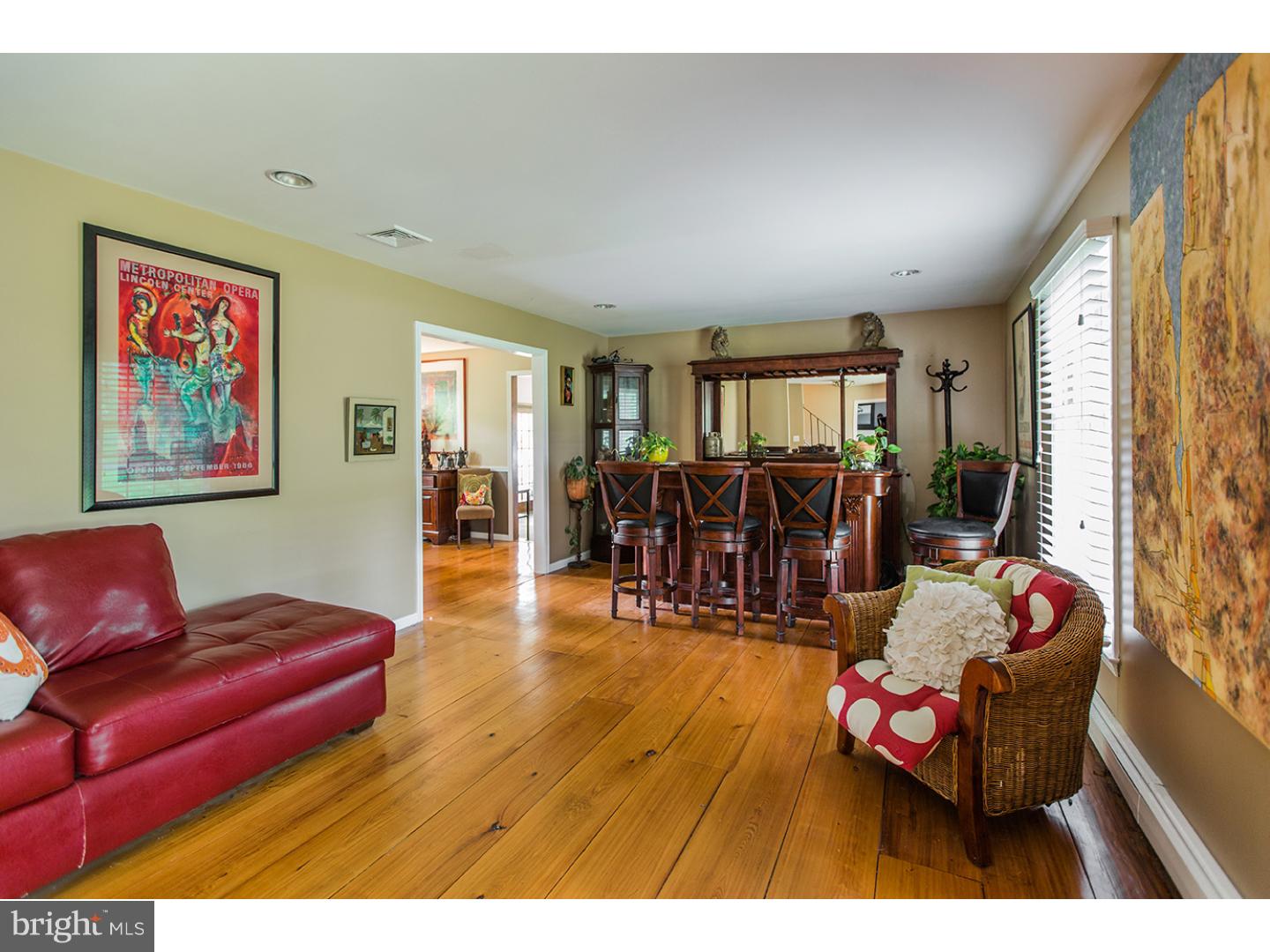 6168 Yorkshire Road New Hope, PA 18938 - Photo 4 of 24