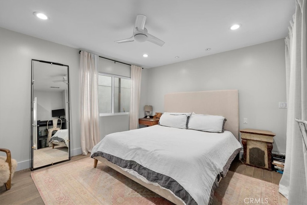 817 North Valley Drive Manhattan Beach, CA 90266 - Photo 11 of 28