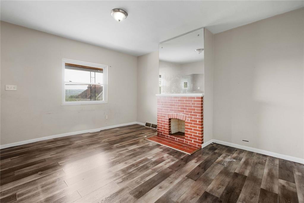429 Alexander Street McKees Rocks, PA 15136 - Photo 5 of 24 Gallery Image 5