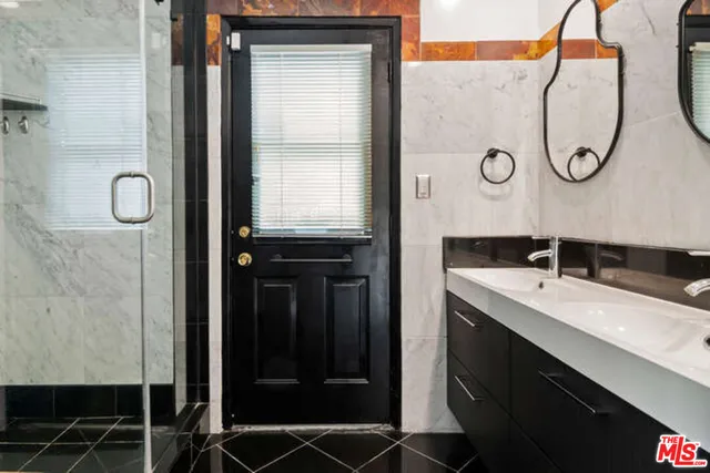 $7,950 | 3401 Alginet Drive, Encino, CA 91436