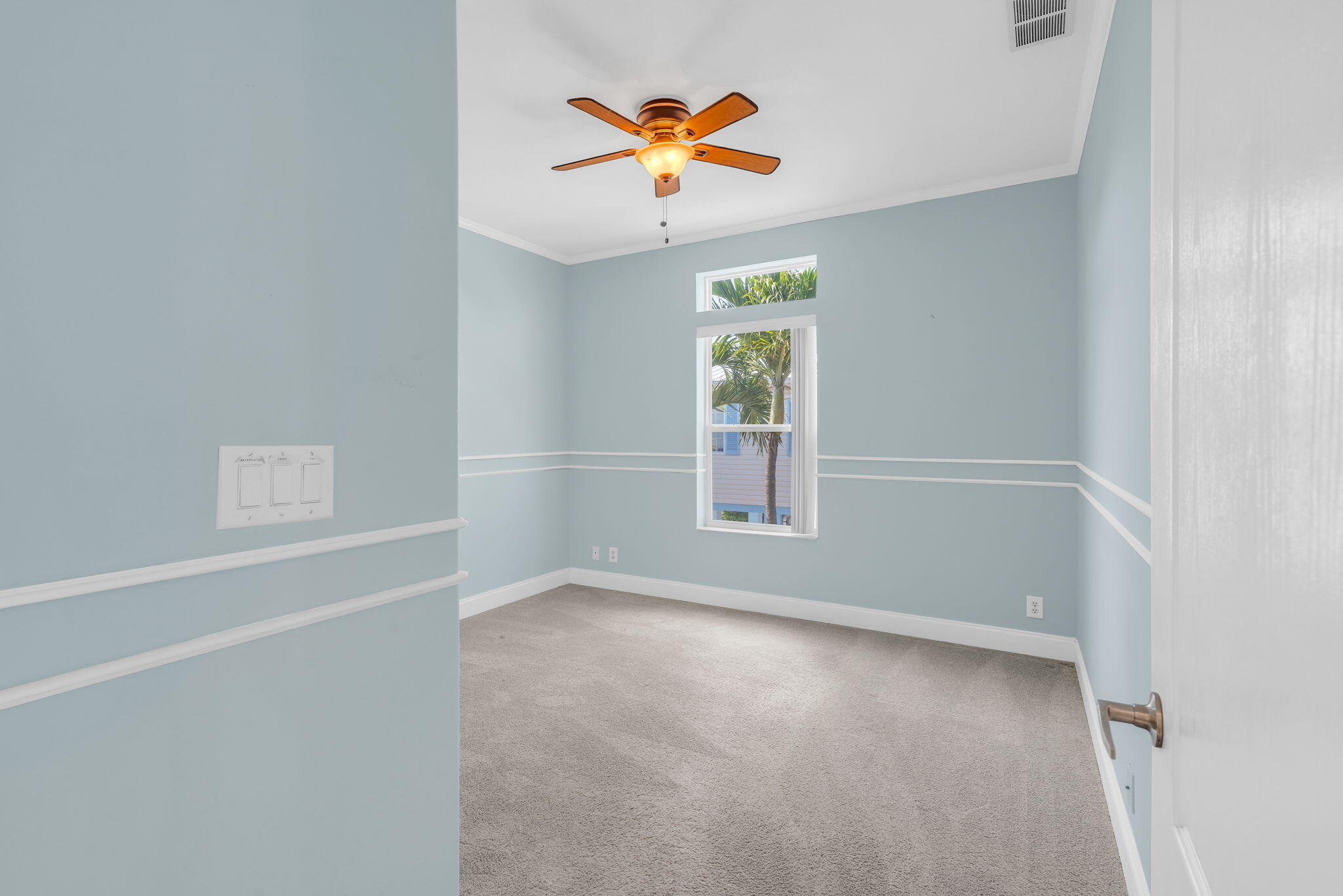 116 Long Key Road Key Largo, FL 33037 - Photo 17 of 32 Guest Bedroom 112