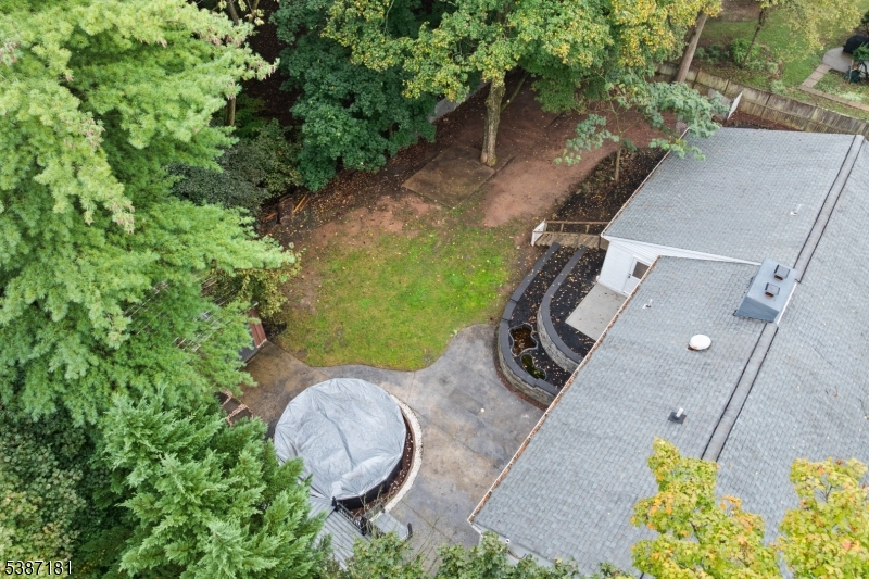 88 Emerson Road Somerset, NJ 08873 - Photo 24 of 34