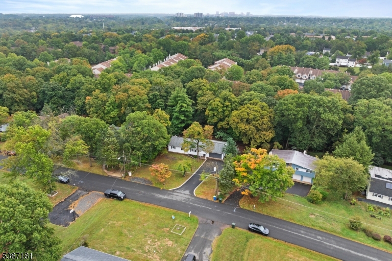 88 Emerson Road Somerset, NJ 08873 - Photo 31 of 34