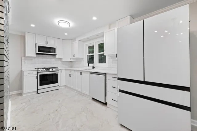 $649,900 | 88 Emerson Road, Somerset, NJ 08873