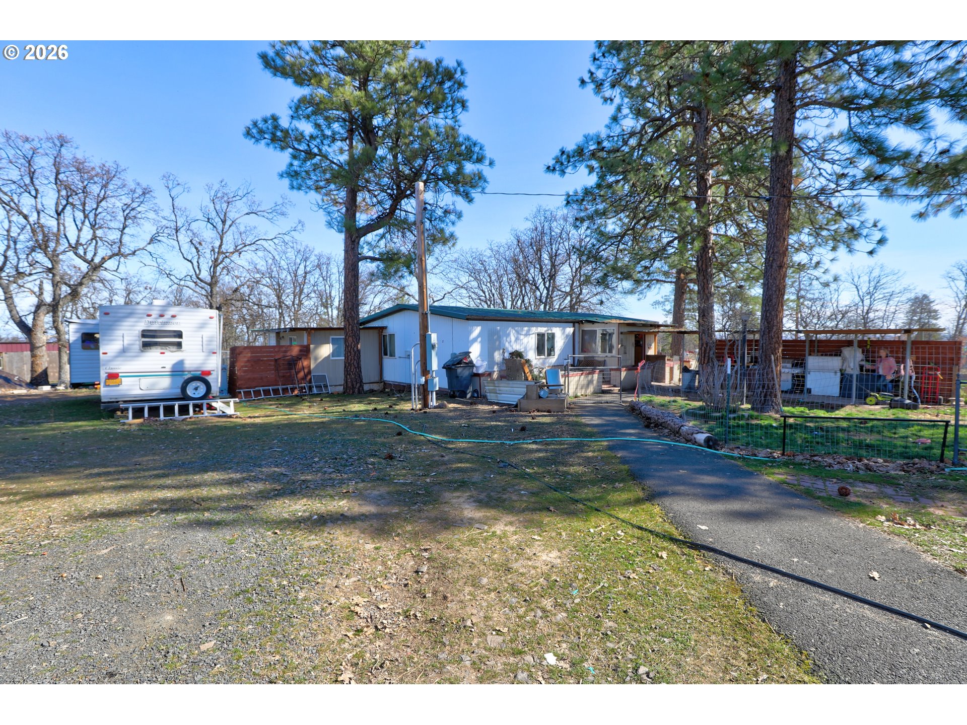 80165 Ridgetop Road Dufur, OR 97021 - Photo 24 of 43 a view of yard with trees
