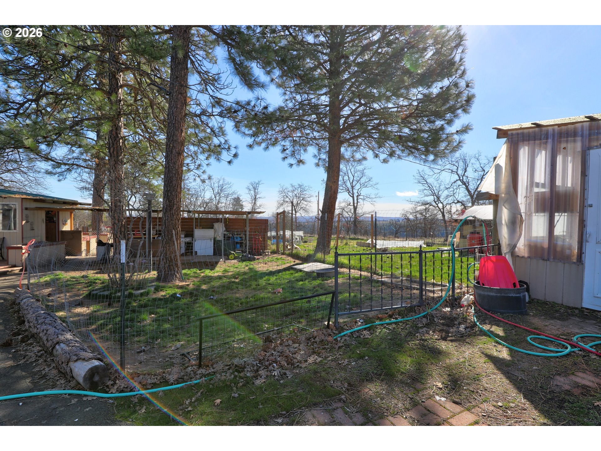 80165 Ridgetop Road Dufur, OR 97021 - Photo 26 of 43