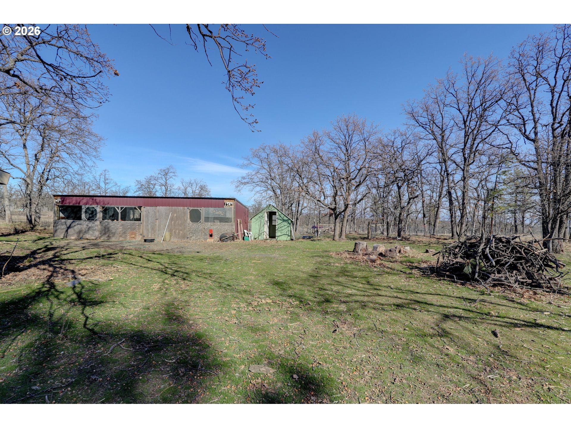 80165 Ridgetop Road Dufur, OR 97021 - Photo 35 of 43 a view of a house with a yard