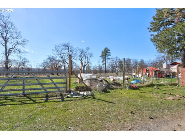 $249,000 | 80165 Ridgetop Road, Dufur, OR 97021