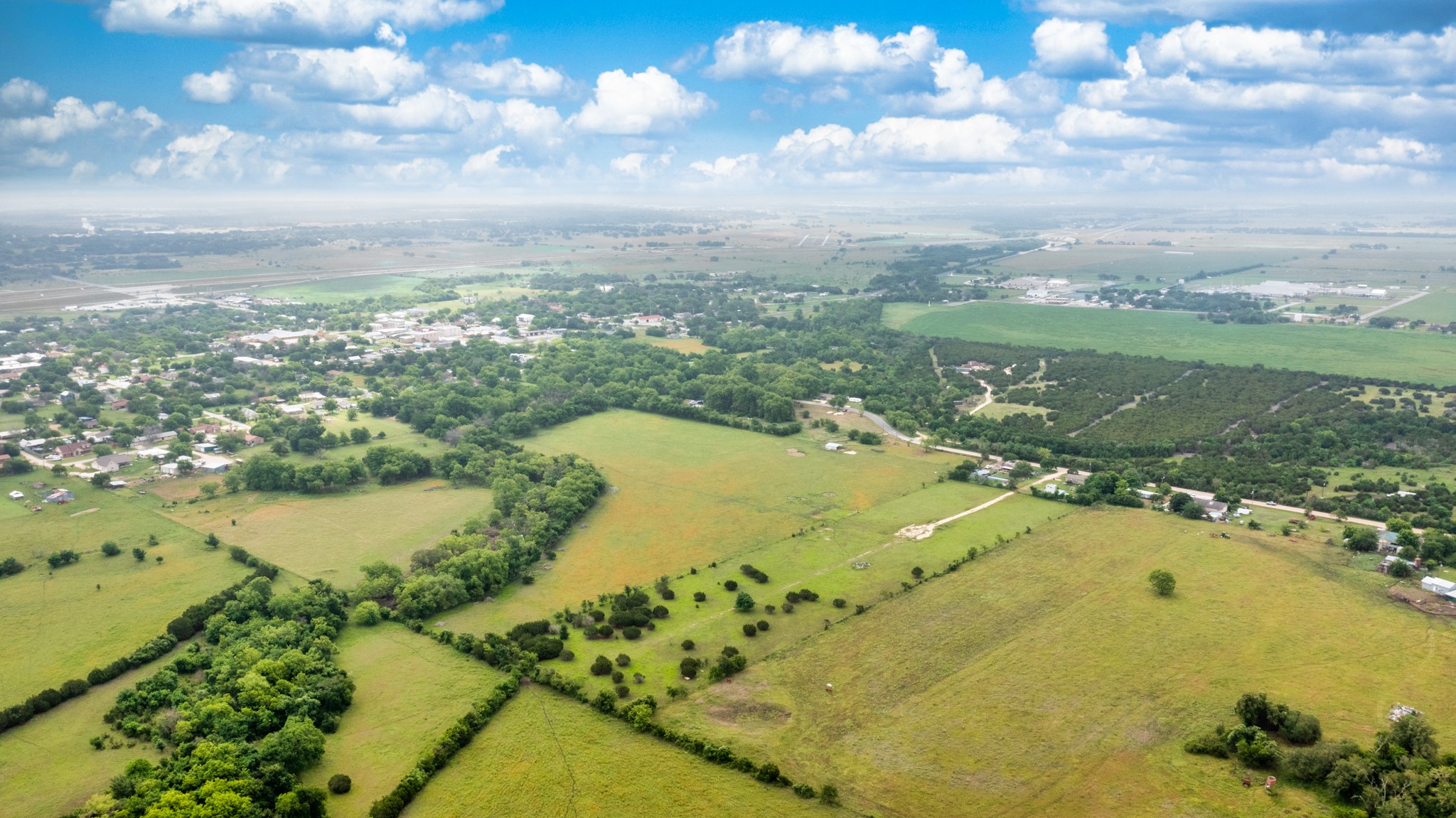 226 County Road 226 Road Florence, TX 76527 - Photo 6 of 15 a view of lake view and mountain