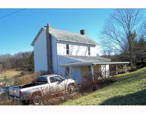 3127 Mount Morris Road Waynesburg, PA 15370 - Photo 1 of 7 Exterior Front.