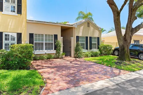 $685,000 | 5955 Michaux Street, Boca Raton, FL 33433