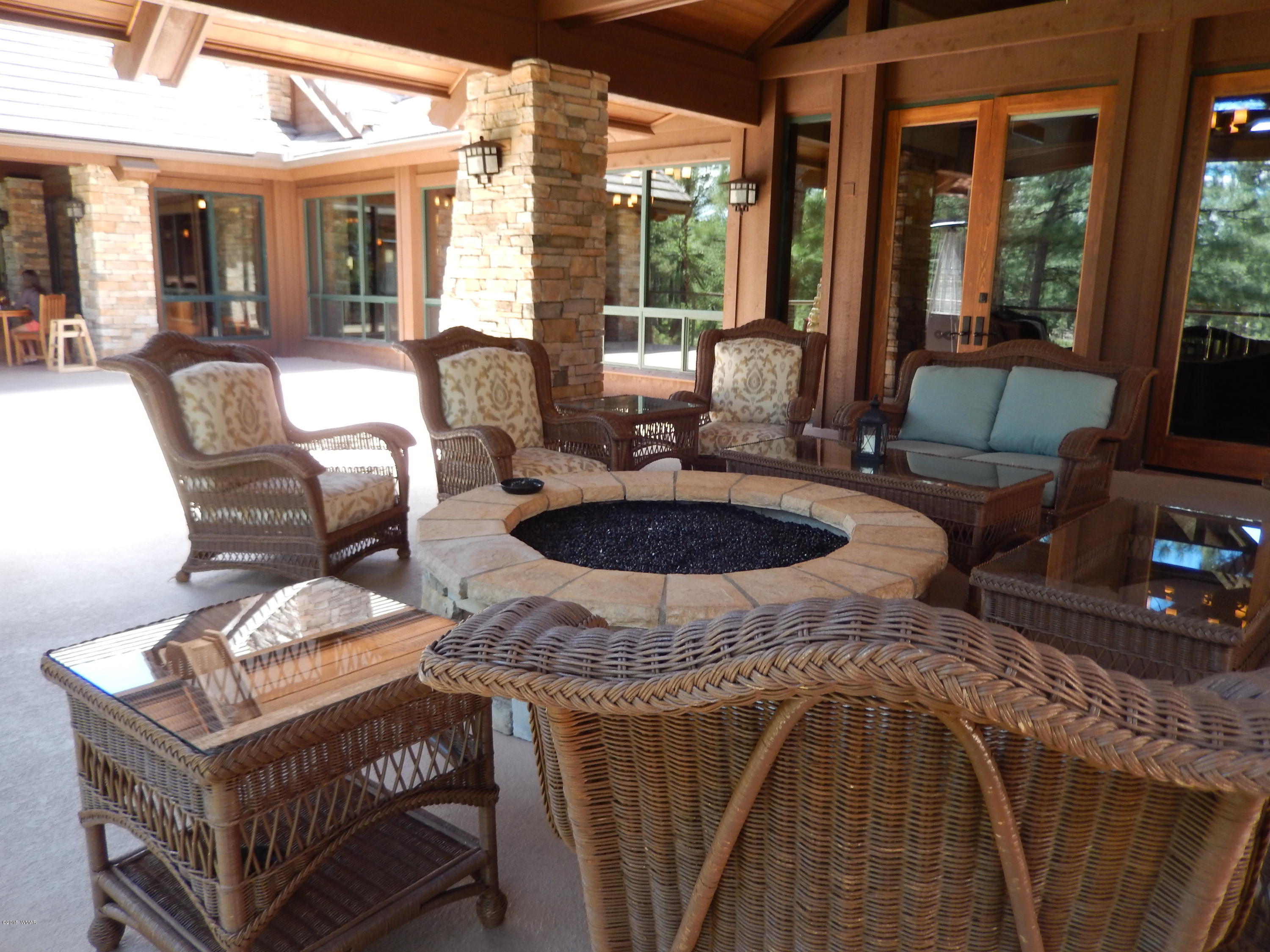 1680 West Falling Leaf Road Show Low, AZ 85901 - Photo 13 of 26