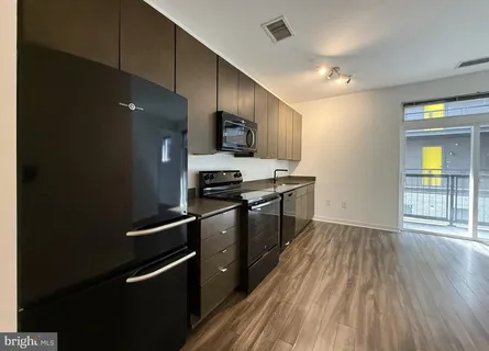 $2,250 | 1250 9th Street Northwest, Unit 218, Washington, DC 20001