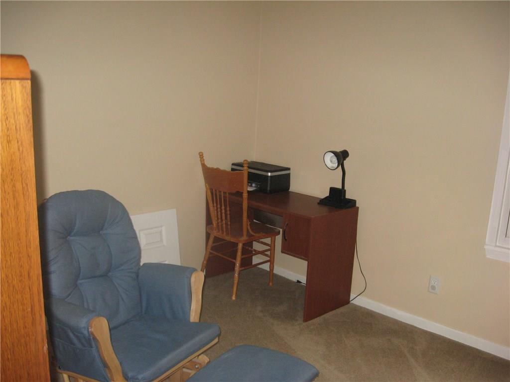222 Georgetown Road Greenwood, IN 46142 - Photo 12 of 23 Gallery Image 12