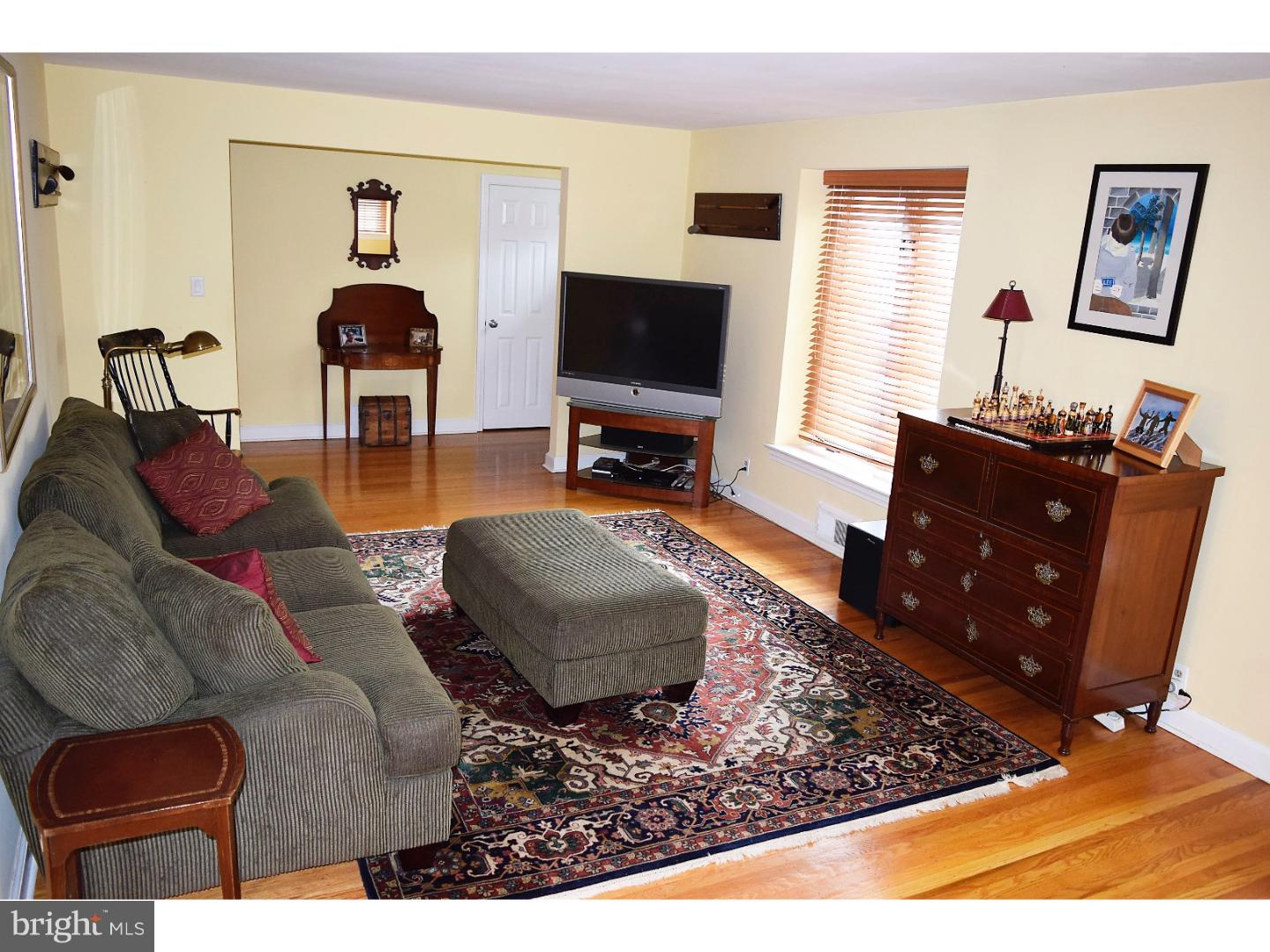 1043 Nicholson Road Wynnewood, PA 19096 - Photo 4 of 24 Living Room