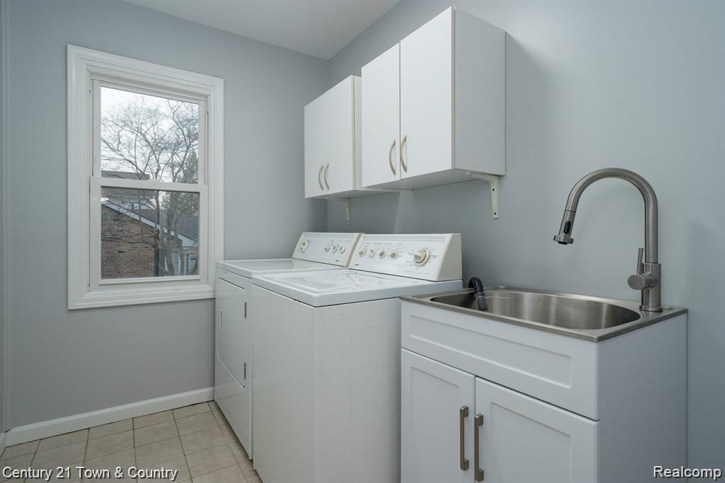 1275 Cobridge Drive Rochester Hills, MI 48306 - Photo 20 of 39