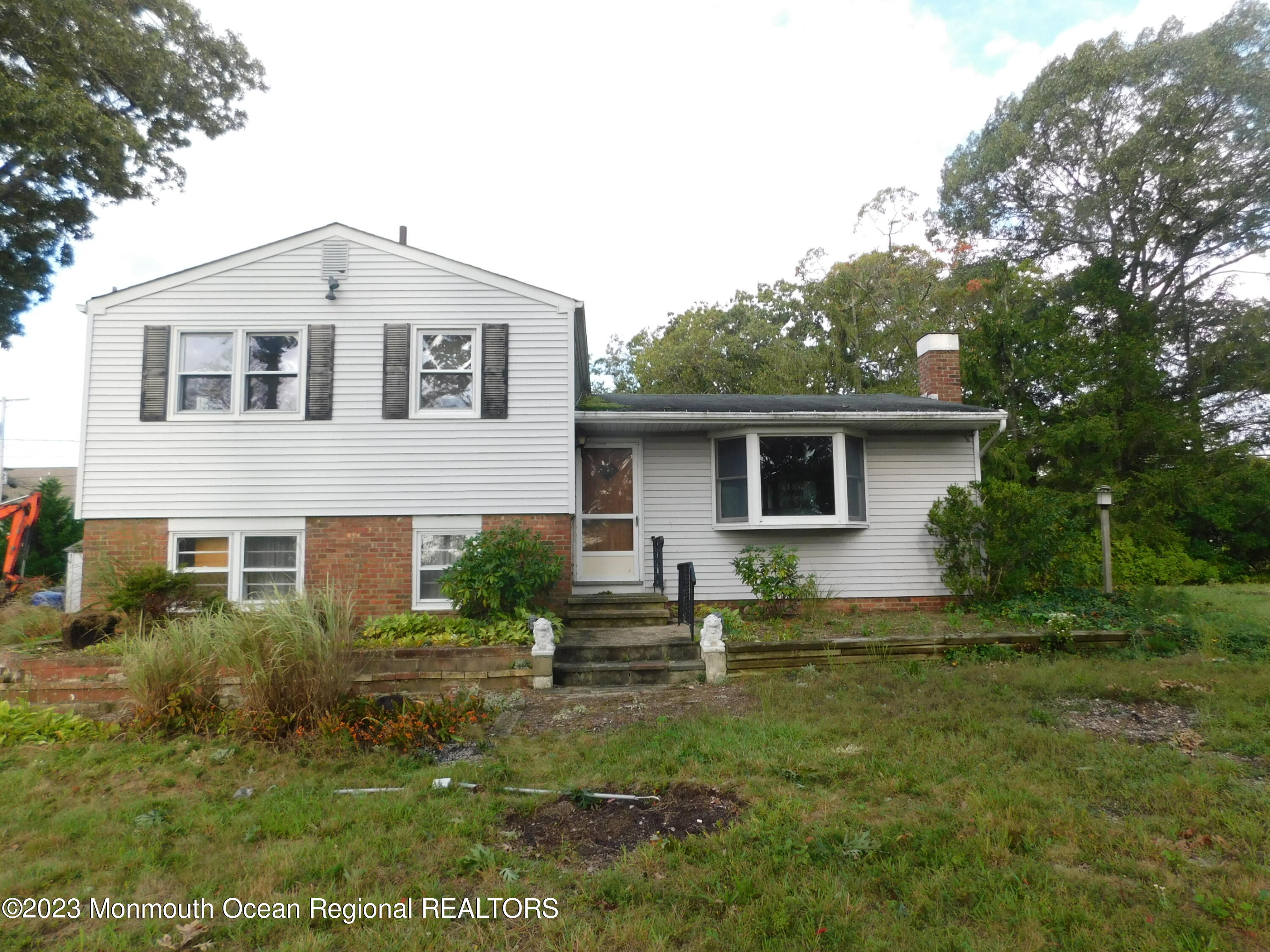 660 Pine Meadow Road Brick, NJ 08724 - Photo 37 of 67 front view of house with a yard