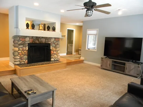 $649,500 | 1414 North Lakeshore Drive, Ludington, MI 49431