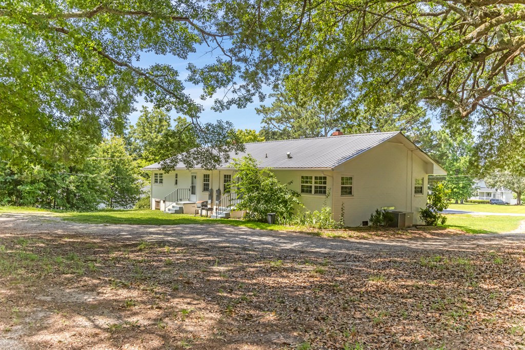 14 State Rd S-24-111 Ware Shoals, SC 29692 - Photo 26 of 32