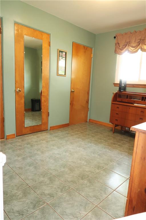 1714 Arona Road Irwin, PA 15642 - Photo 12 of 25 Gallery Image 12