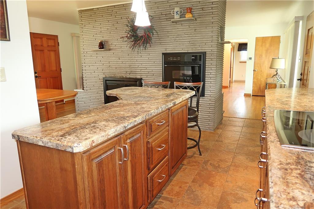 1714 Arona Road Irwin, PA 15642 - Photo 4 of 25 Gallery Image 4