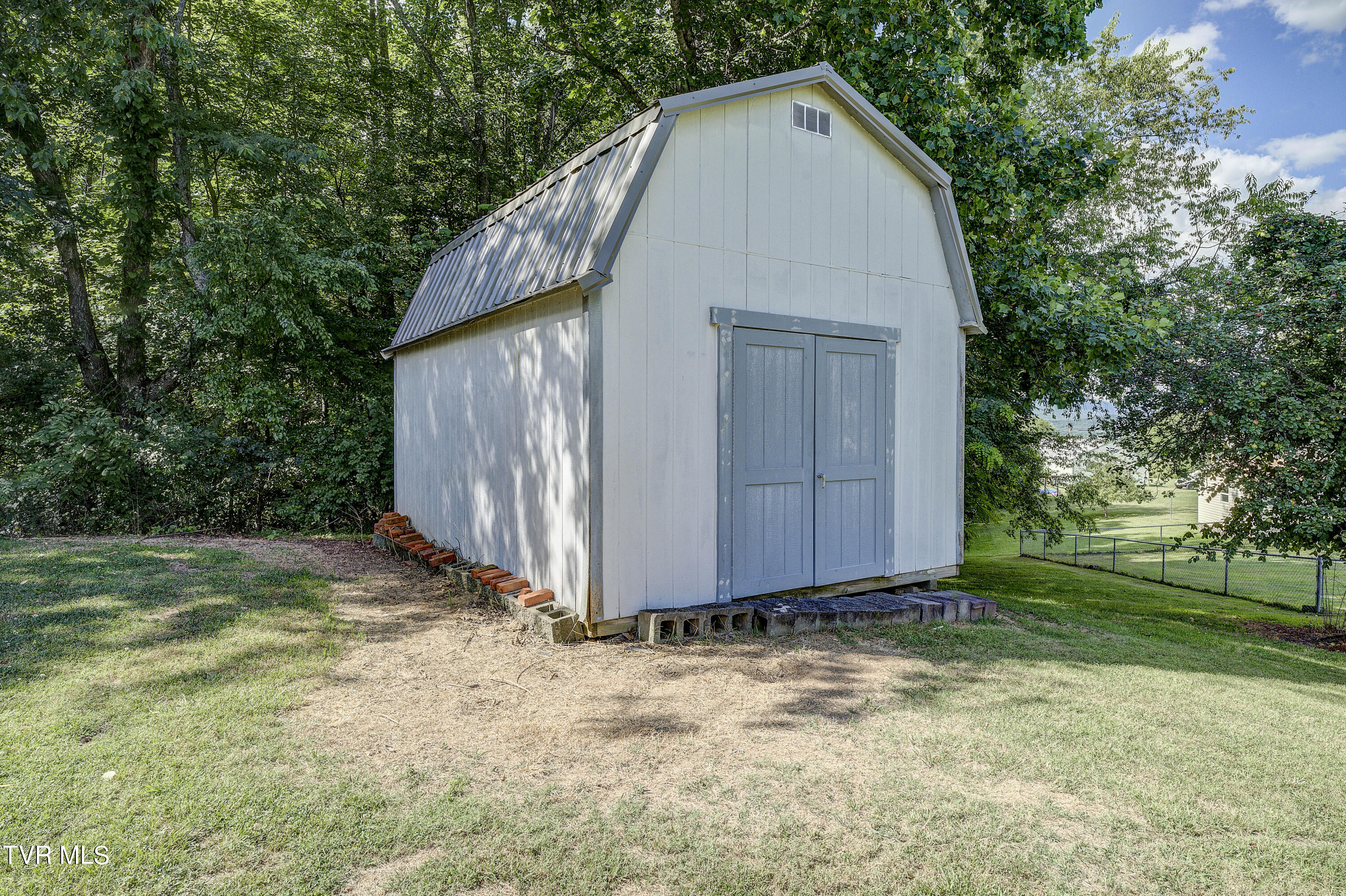 2794 Siam Road Elizabethton, TN 37643 - Photo 24 of 47 Siam-24