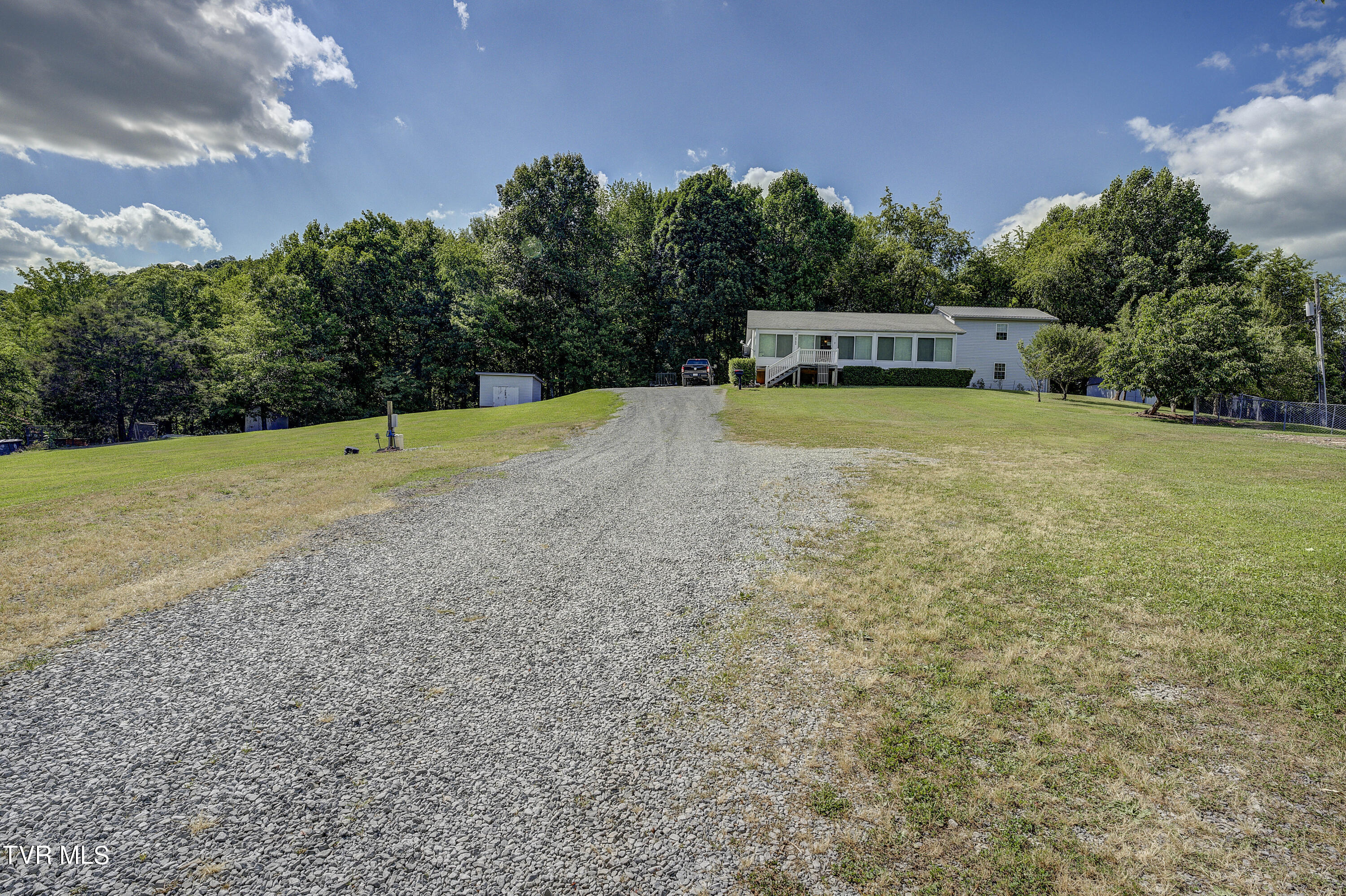 2794 Siam Road Elizabethton, TN 37643 - Photo 34 of 47 Siam-34
