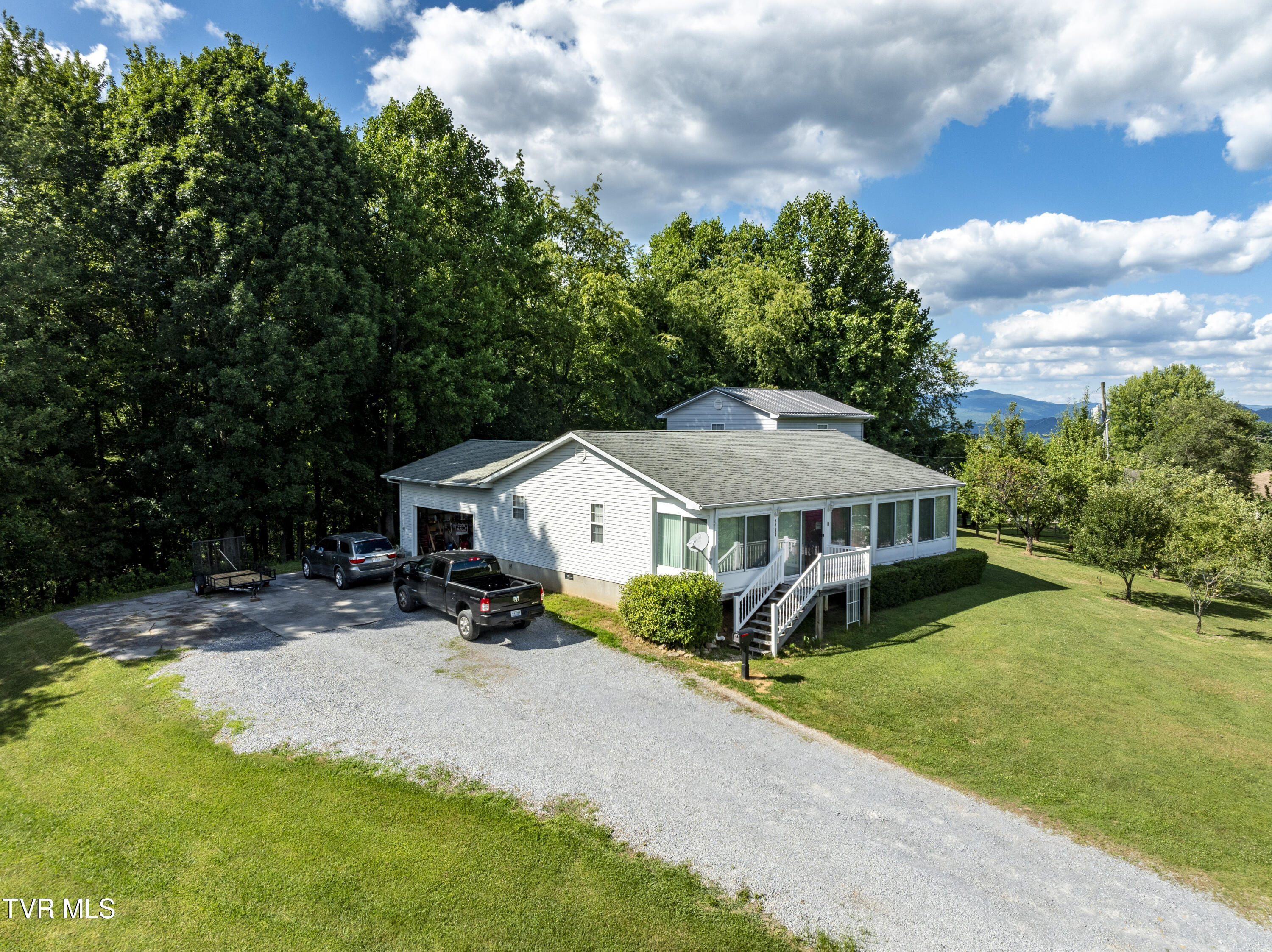 2794 Siam Road Elizabethton, TN 37643 - Photo 37 of 47 siam-aerials-3