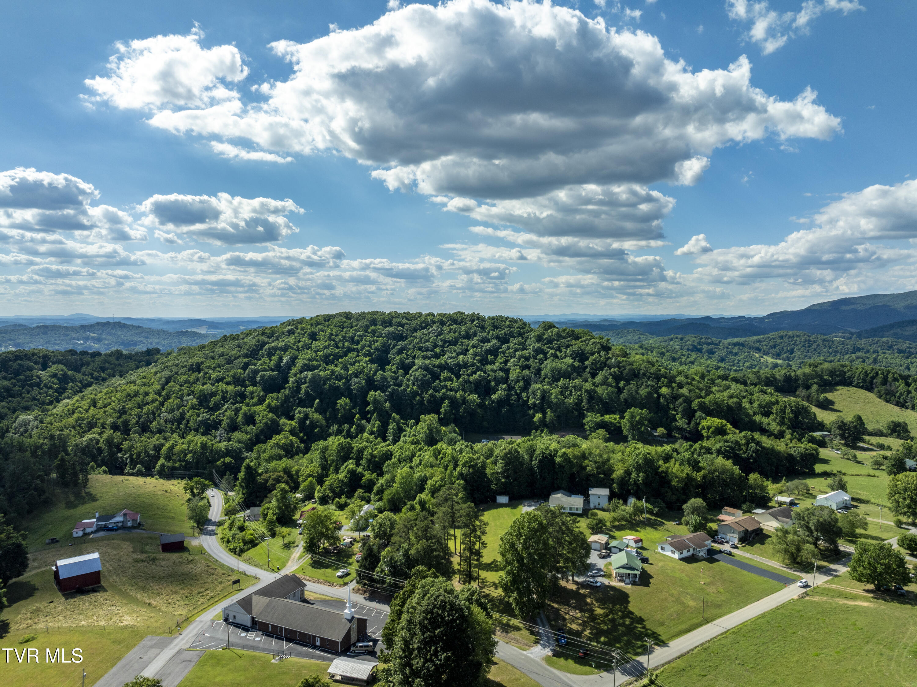 2794 Siam Road Elizabethton, TN 37643 - Photo 40 of 47 siam-aerials-6
