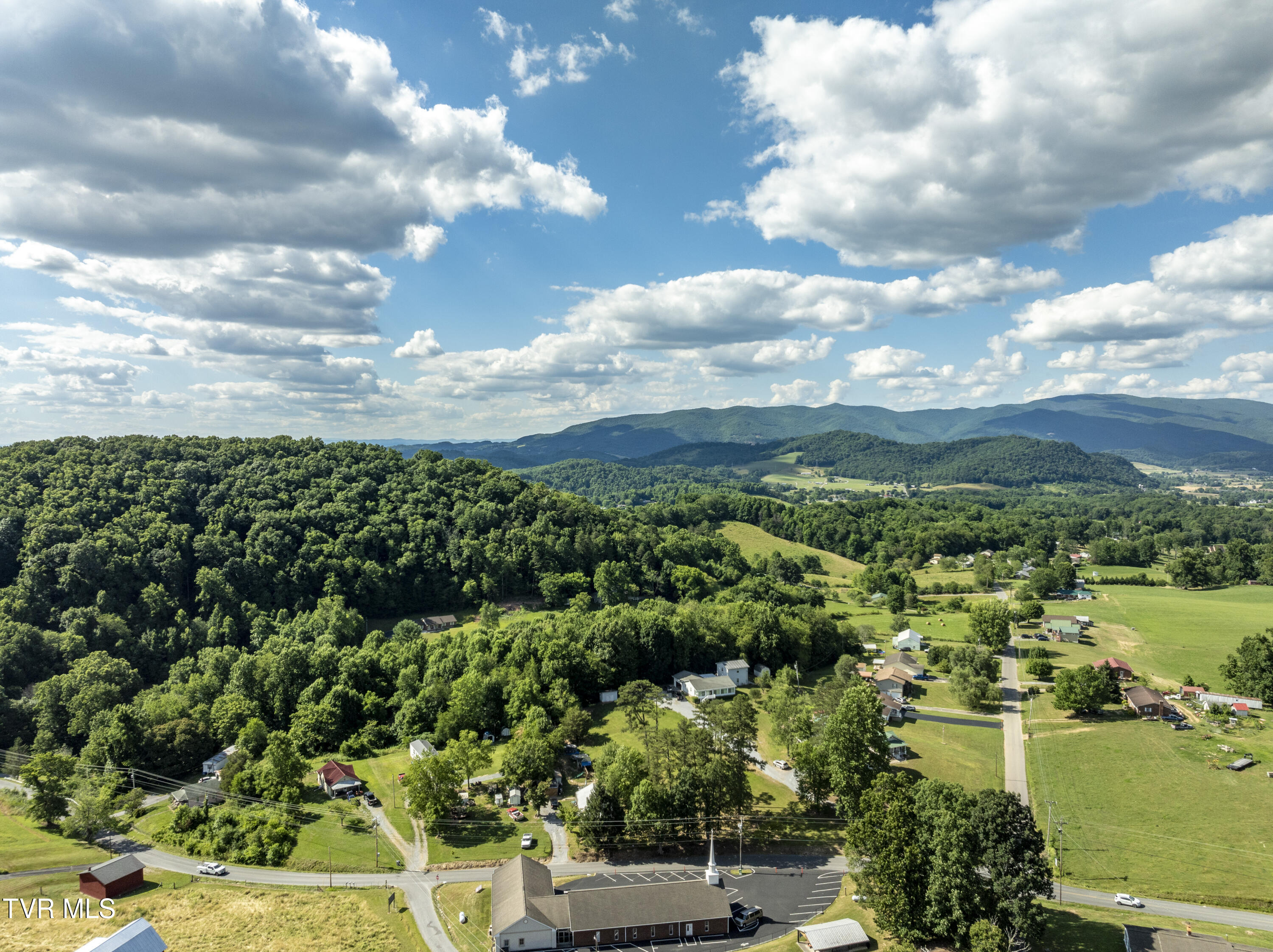 2794 Siam Road Elizabethton, TN 37643 - Photo 41 of 47 siam-aerials-7
