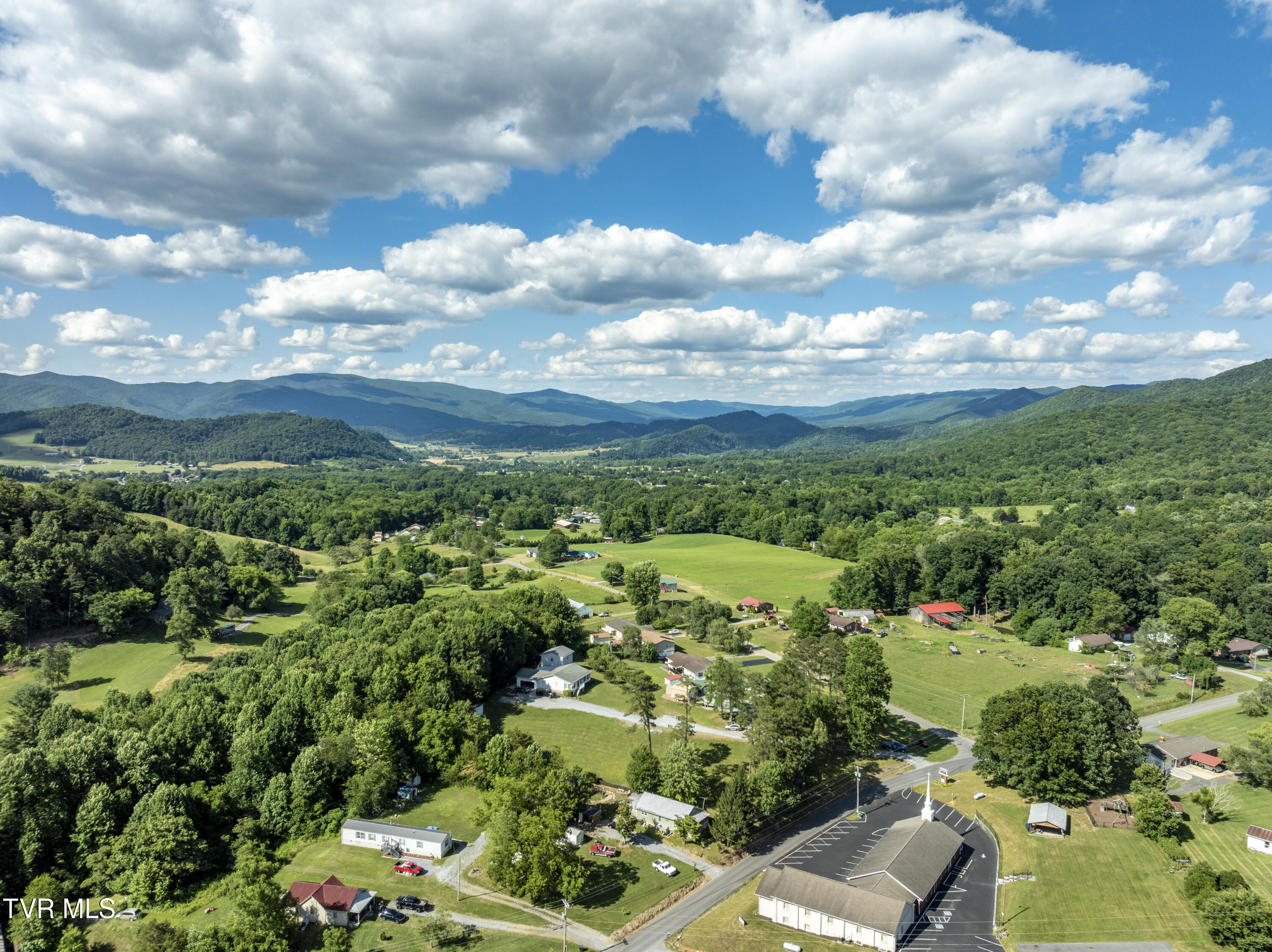 2794 Siam Road Elizabethton, TN 37643 - Photo 42 of 47 siam-aerials-8