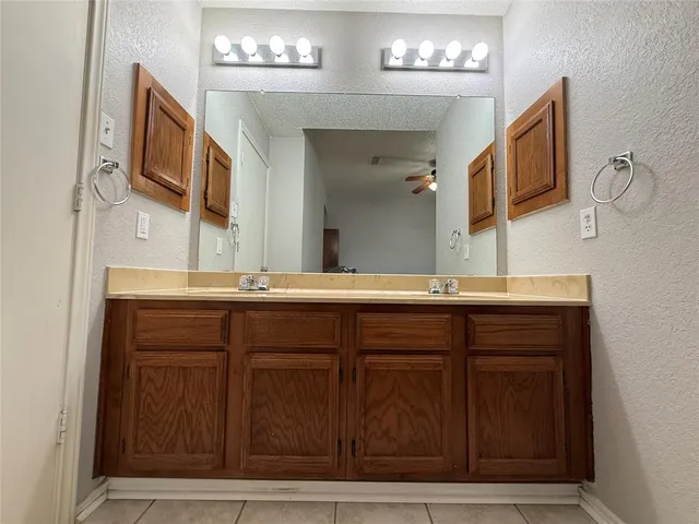 $2,200 | 1420 Superior Drive, Flower Mound, TX 75028