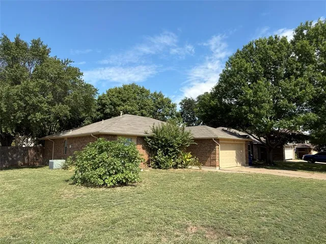 $2,200 | 1420 Superior Drive, Flower Mound, TX 75028