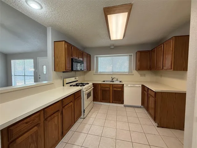 $2,200 | 1420 Superior Drive, Flower Mound, TX 75028