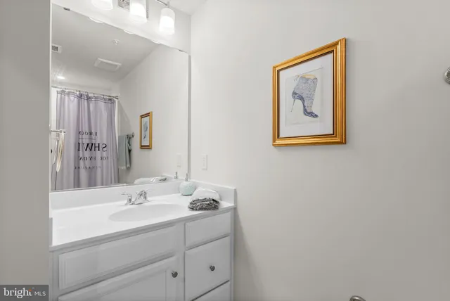 $575,000 | 2503 Nicholson Street, Hyattsville, MD 20782