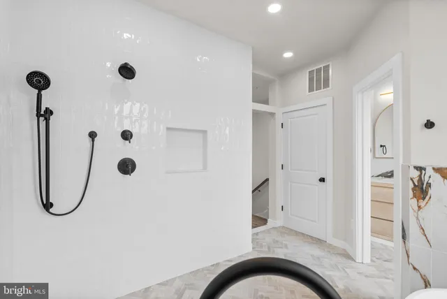 $575,000 | 2503 Nicholson Street, Hyattsville, MD 20782