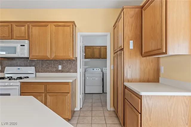 $424,900 | 3637 Cottage Stream Court, Laughlin, NV 89029