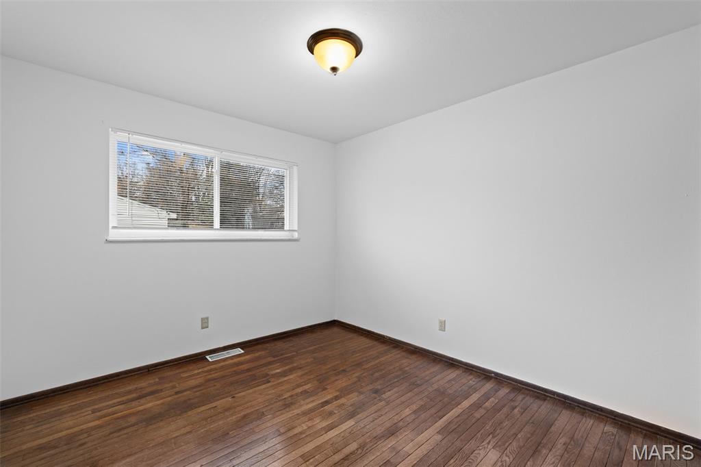 3557 High Drive St. Ann, MO 63074 - Photo 5 of 15