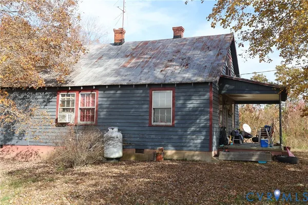 $135,000 | 122 Dogwood Lane, Kenbridge, VA 23944