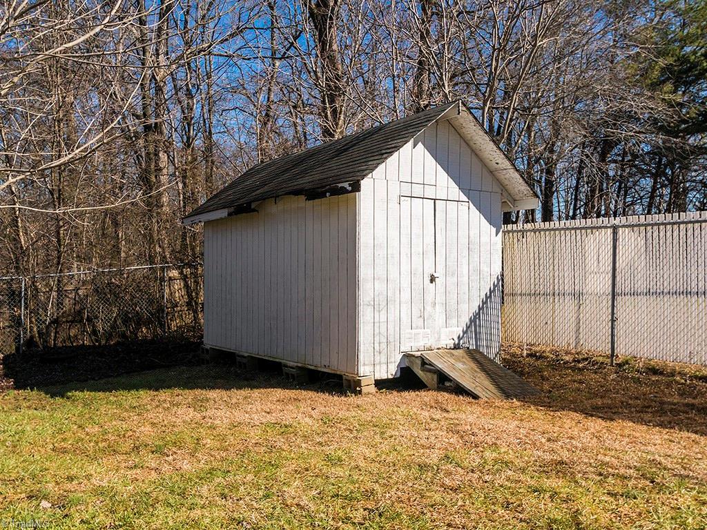 4115 Appleton Road Greensboro, NC 27405 - Photo 27 of 28 Gallery Image 27